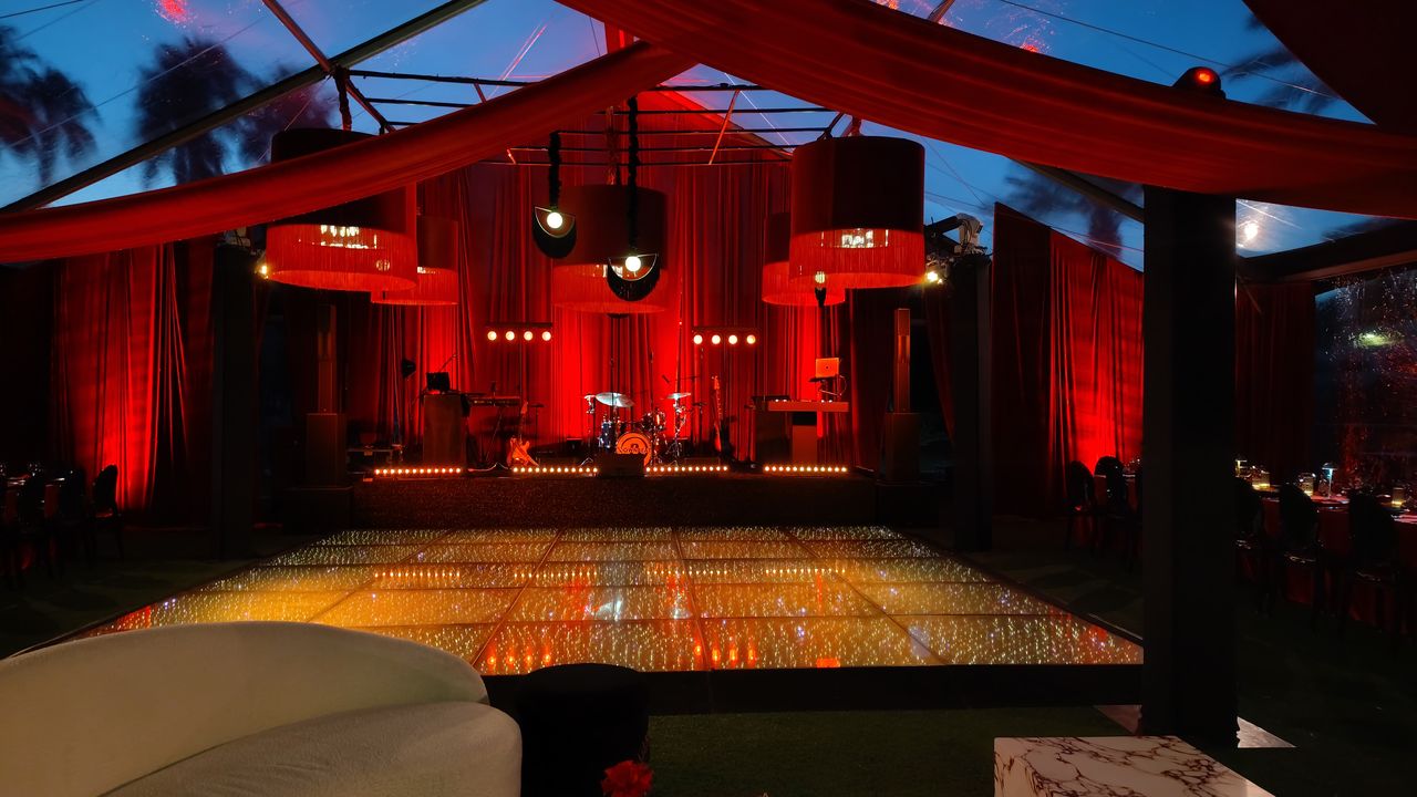 Outdoor event lighting and staging